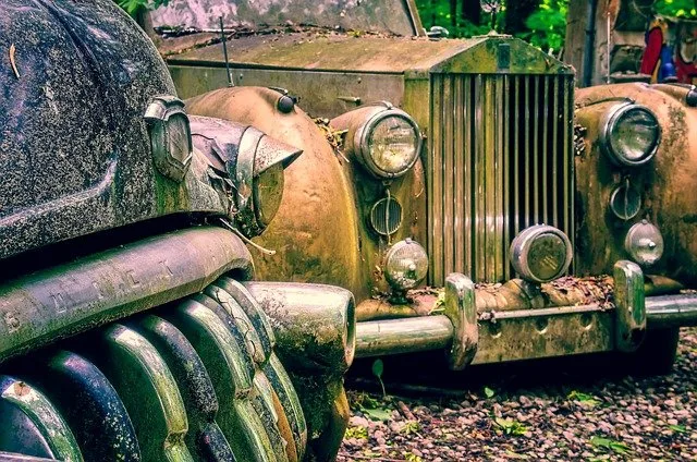 Rusty Rolls Royce